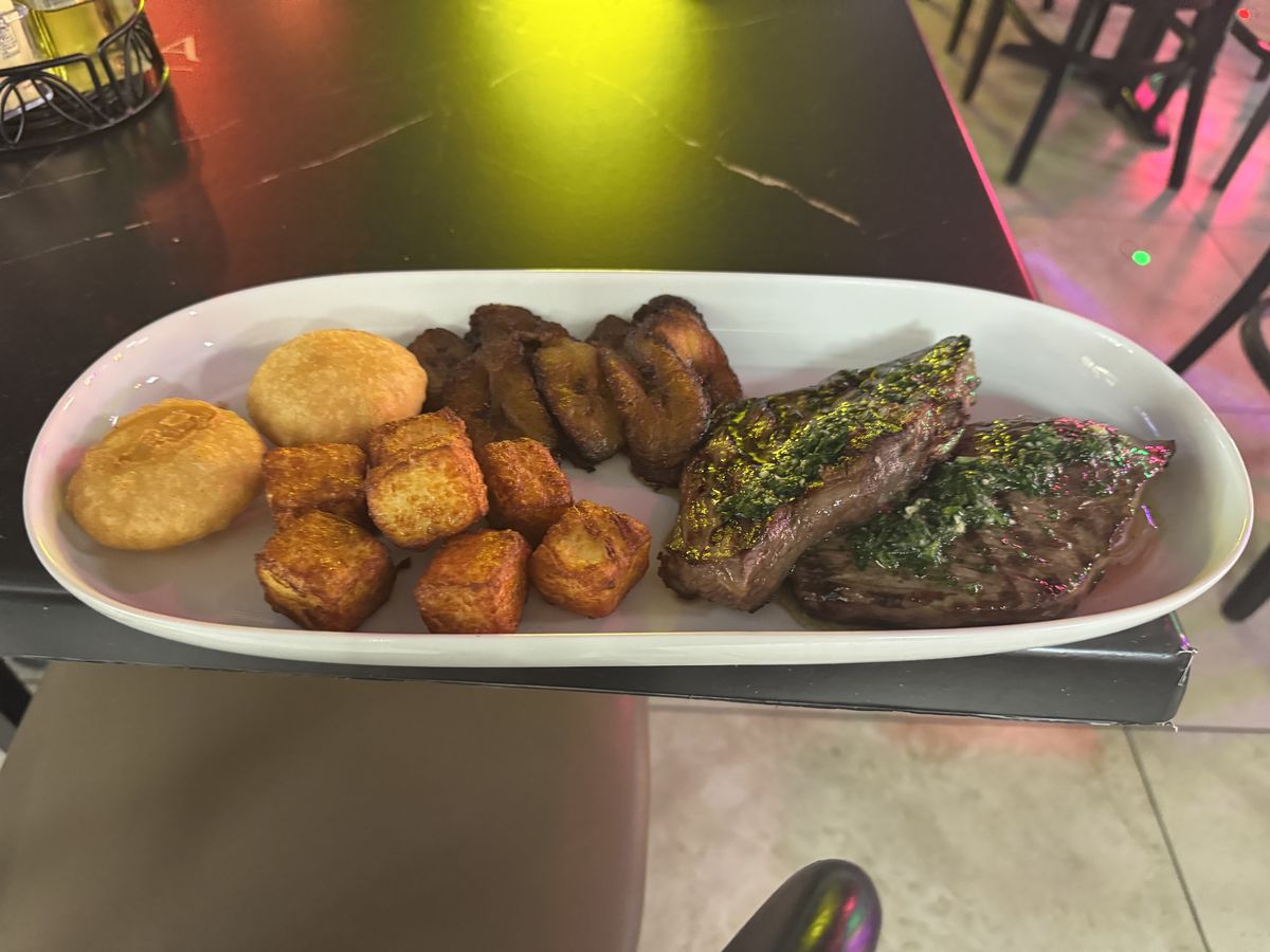 Churrasco de Carne at Eterna Restaurant & Lounge
